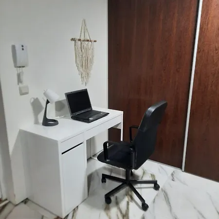 בית נופש Michel's House *