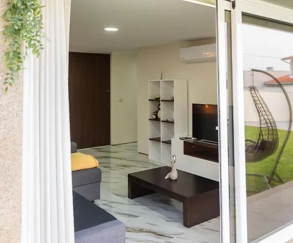 펜션 Michel's House 에스포센데